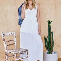 Hailys Damen V-Neck Maxi Krepp Kleid Häkelbesatz Oben 2-lagig Weiss -Diven Art Verkäufe 20062857 3