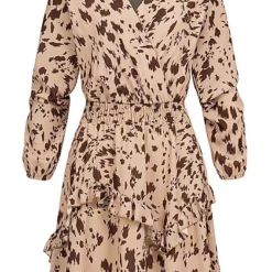 Styleboom Fashion Damen V-Neck Chiffon Crepe Kleid Stufenrock AOP Print Beige