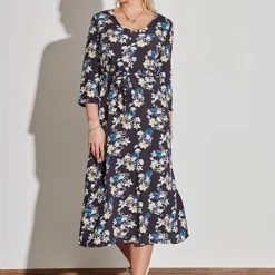 Pieces Damen 3/4 Arm Viskose Longform Kleid Mit Blumen Print Navy Blazer Blau -Diven Art Verkäufe 22010001 3